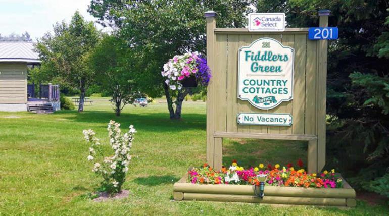 Fiddler'S Green Country Cottages Бракли Бийч Екстериор снимка